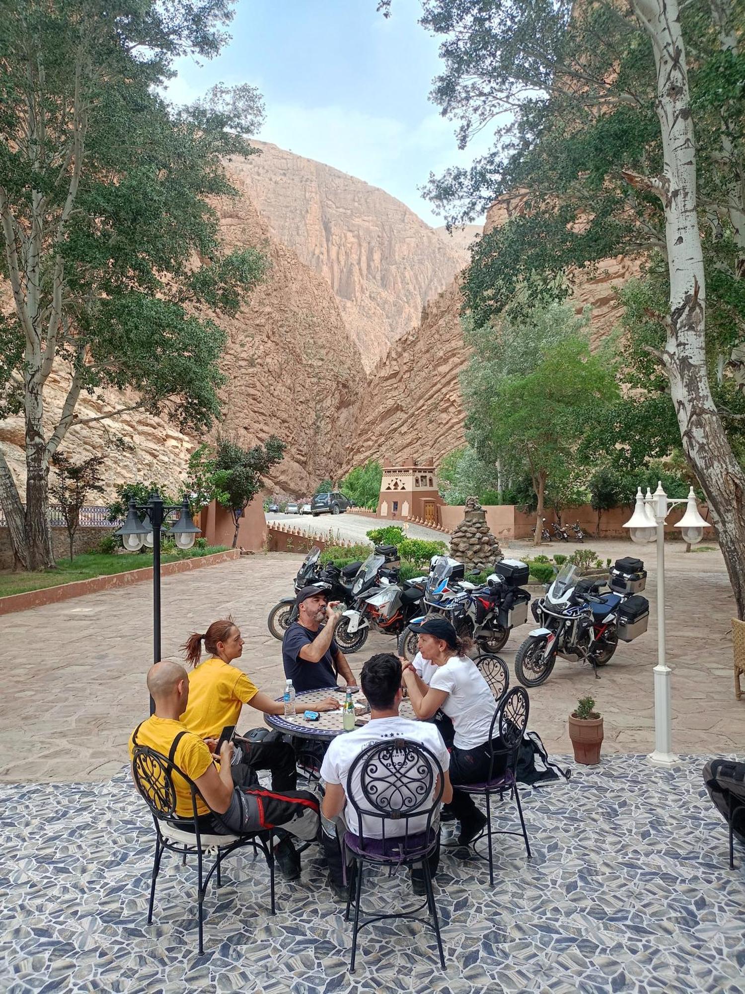 Berbere De La Montagne Hotel Imdiazene ภายนอก รูปภาพ